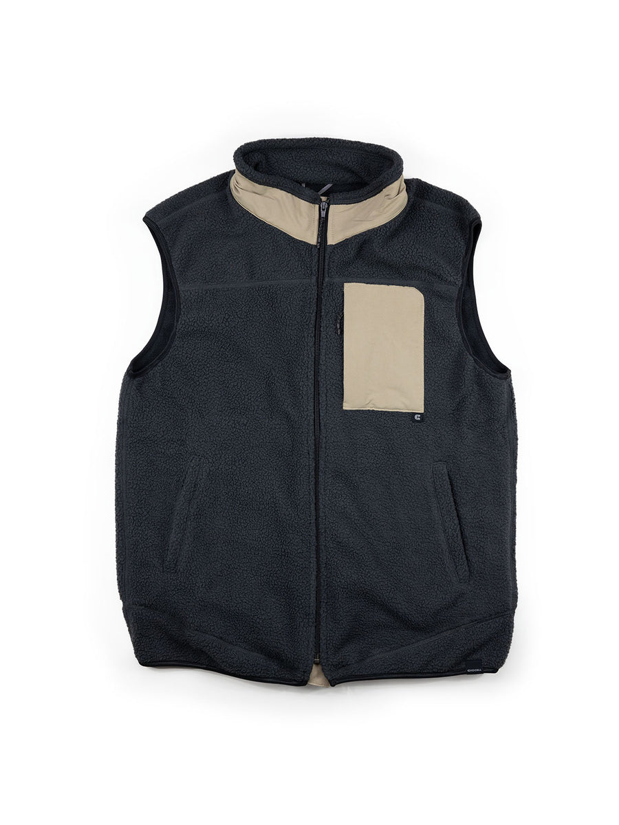 and wander – Wool Boa Vest Black – Tenue de Nîmes